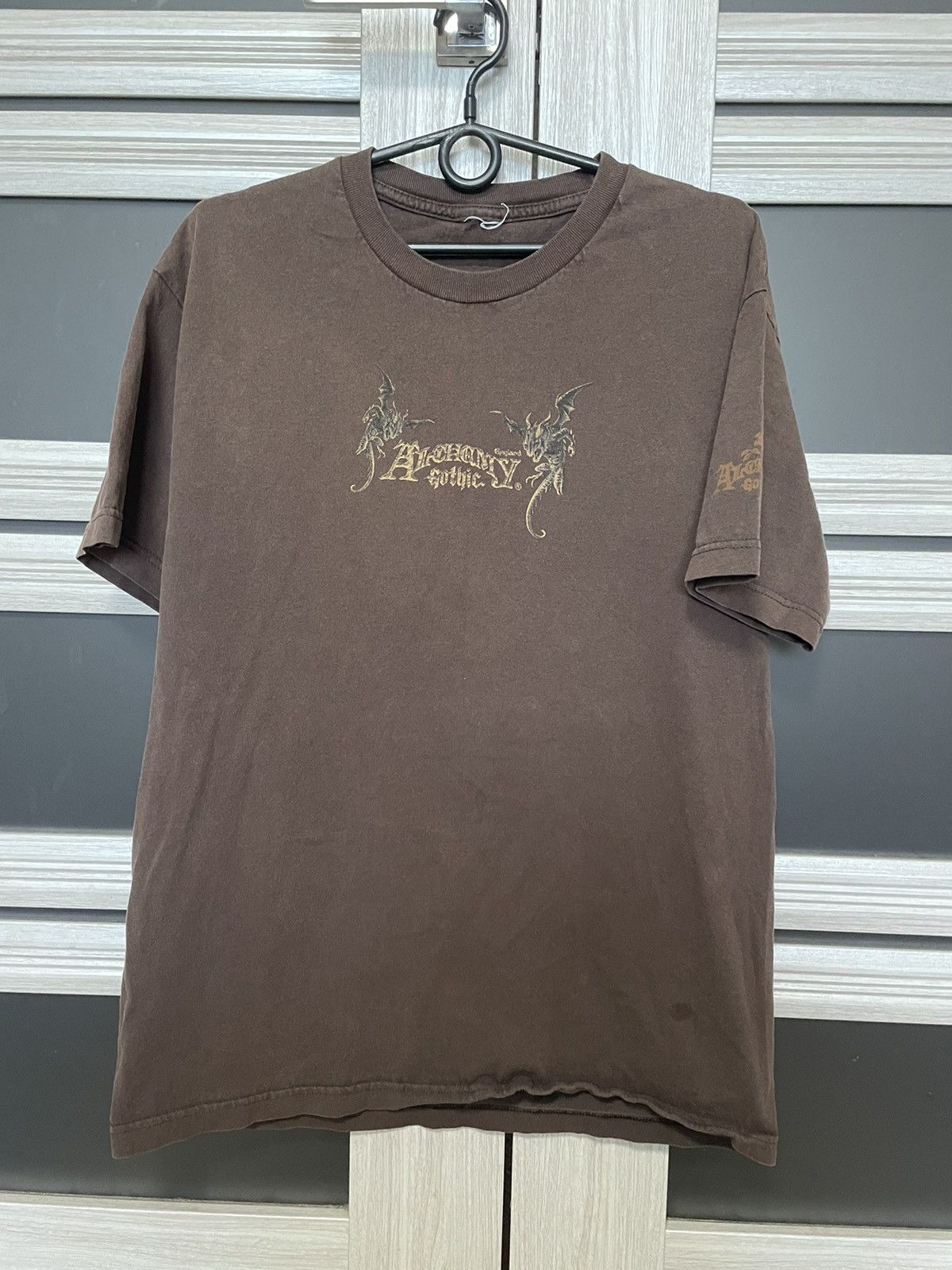Alchemist Vintage 00s Alchemy Gothic England Dragon Tee Rare T Shirt Size US L / EU 52-54 / 3 - 2 Thumbnail
