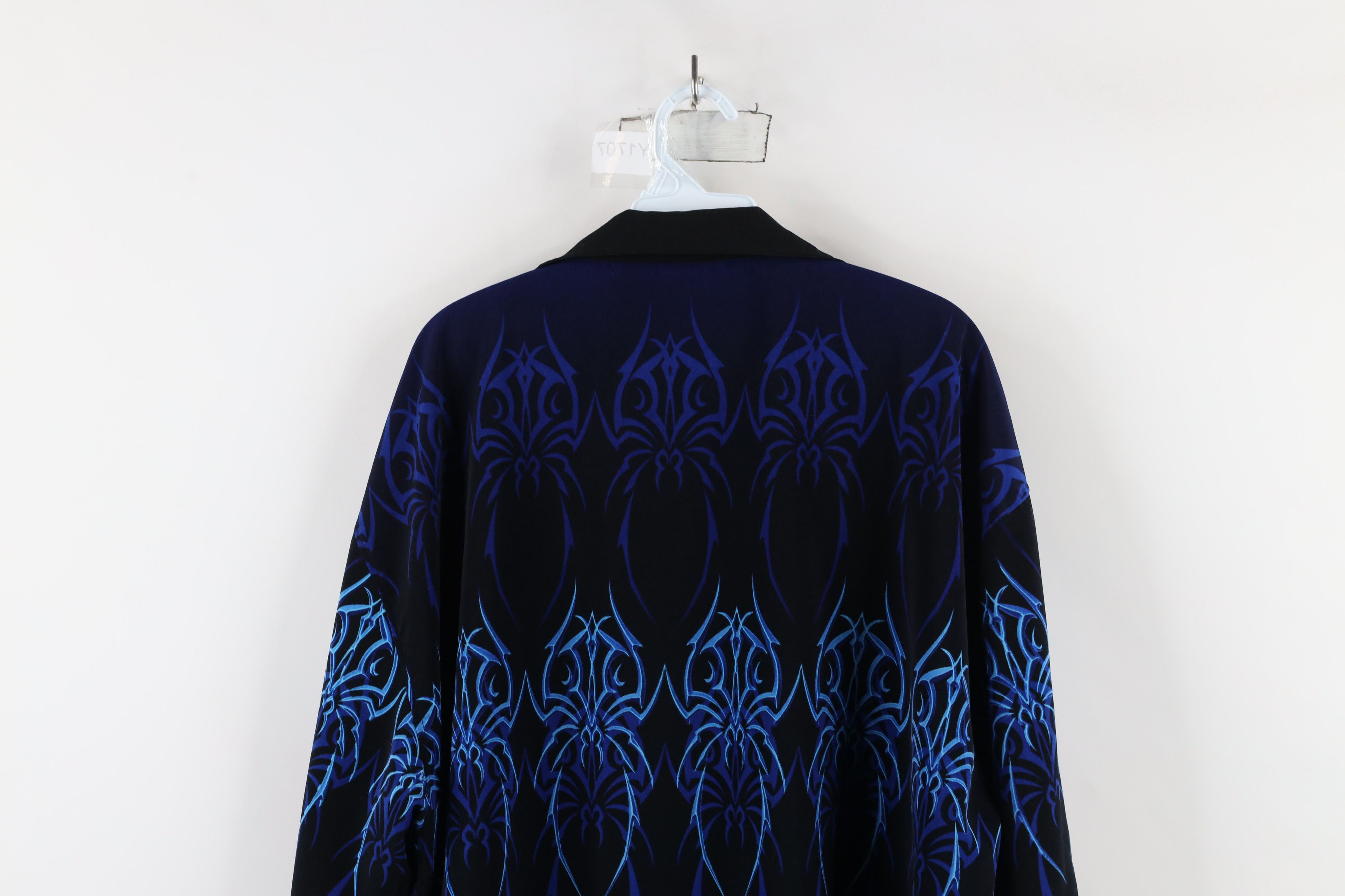 Vintage Vintage 90s Y2K Streetwear Short Sleeve Casino Button Shirt Size US XL / EU 56 / 4 - 9 Thumbnail