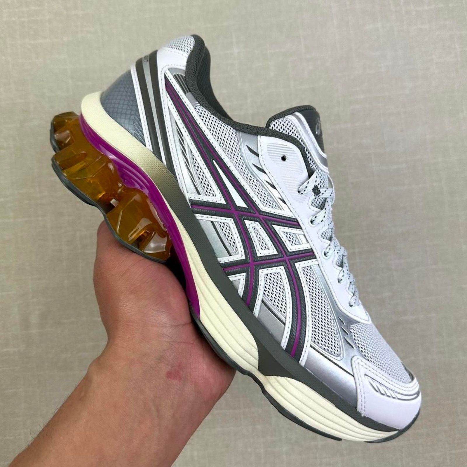 Asics Gel-Kinetic Fluent 