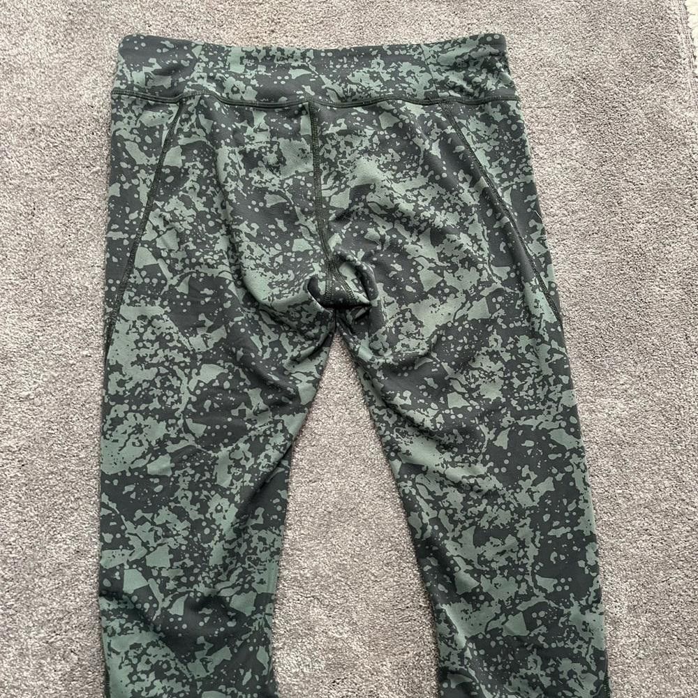 The North Face The North Face Leggings Capris Yoga Pants Camouflage Women's Size 36" / US 14 / IT 50 - 6 Thumbnail
