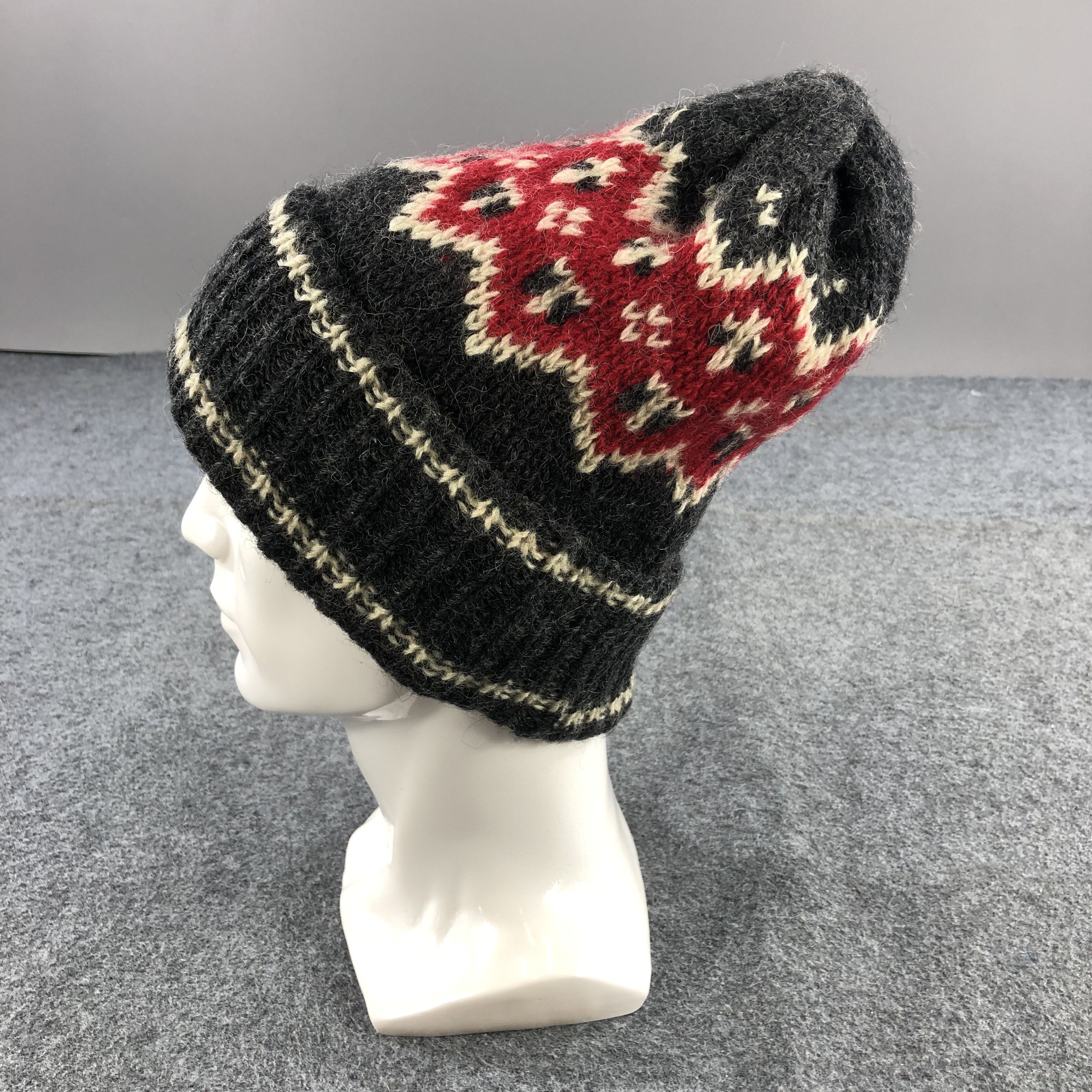Vintage Fair Isle Knitted Wool Beanie Snowcap Snow Hat B227 Size ONE SIZE - 2 Thumbnail