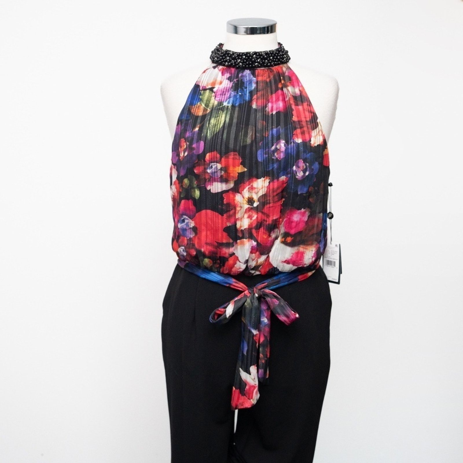 Adrianna Papell Adrianna Papell. Jeweled Mock Neck Floral Halter Jumpsuit. Size 28" / US 6 / IT 42 - 11 Thumbnail