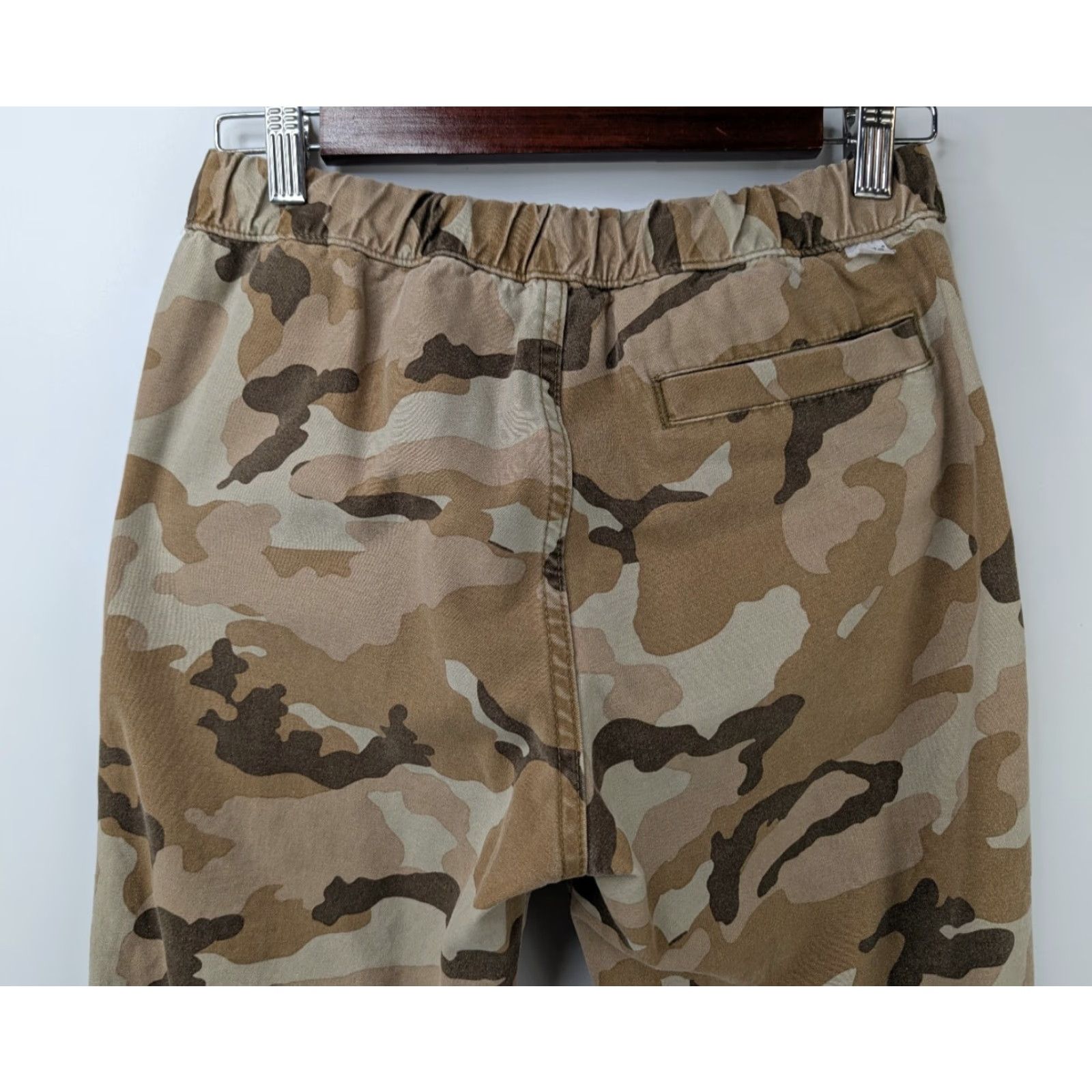 Levi's Levi’s Beige Camo Jogger Pants Men’s 28x32 Drawstring Elastic Waist Tapered Leg Size US 31 - 5 Thumbnail