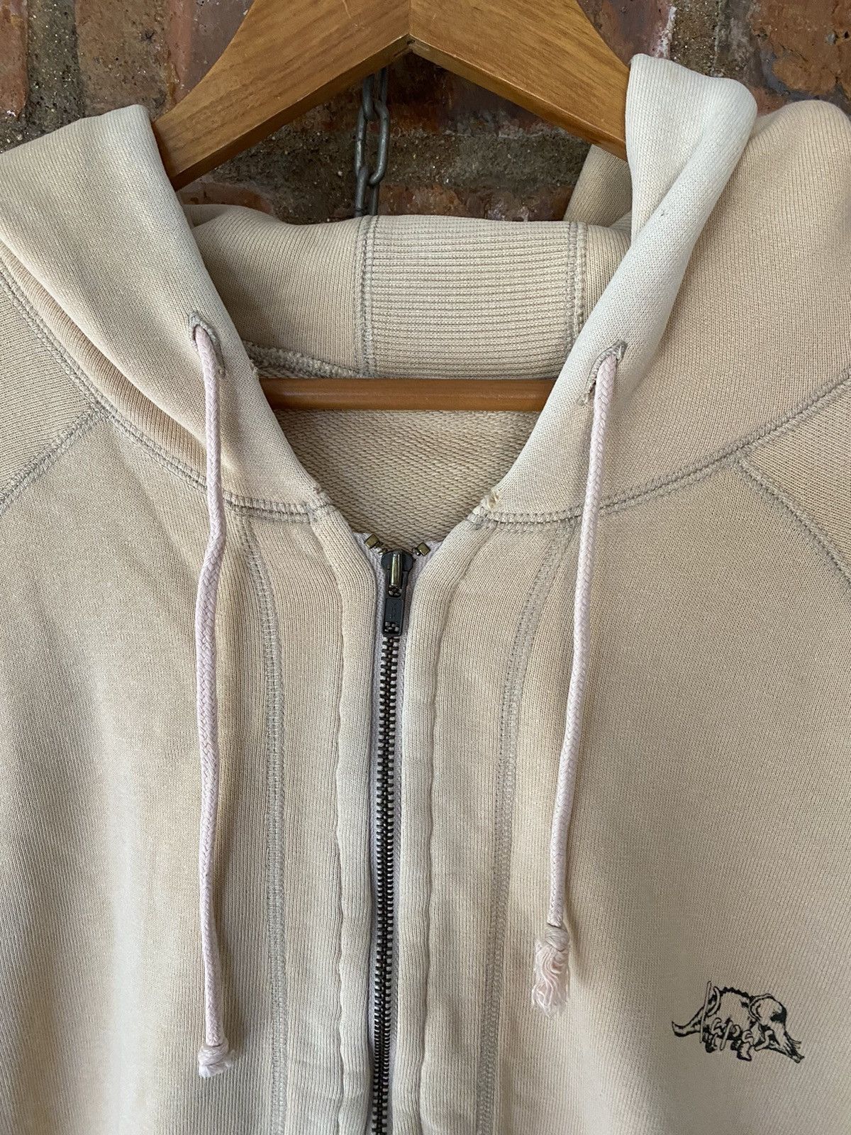 Japanese Brand 1980s PAPAS Dinosaur Triceratops hoodie Size US L / EU 52-54 / 3 - 5 Thumbnail