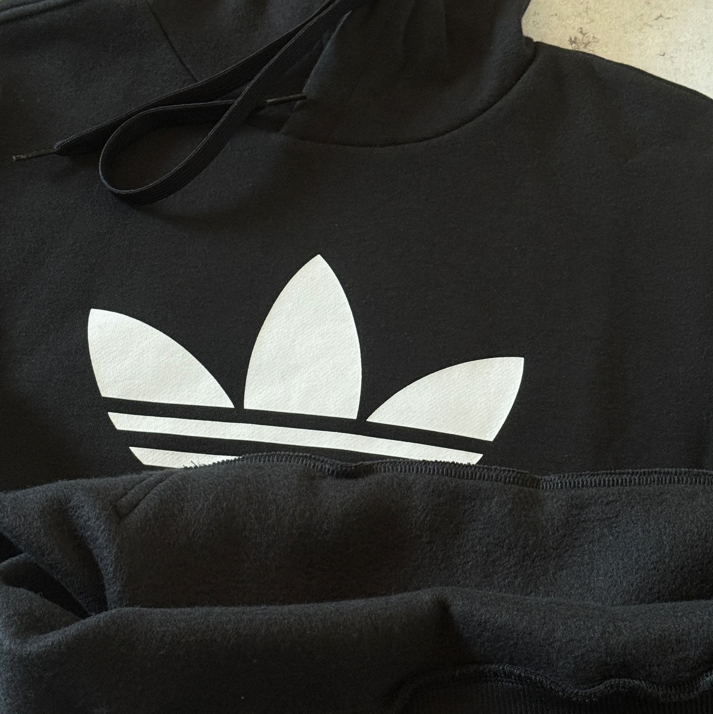 Adidas Adidas Icone Paris City Originals Hoodie Black Ip6535 XS Size US XS / EU 42 / 0 - 7 Thumbnail