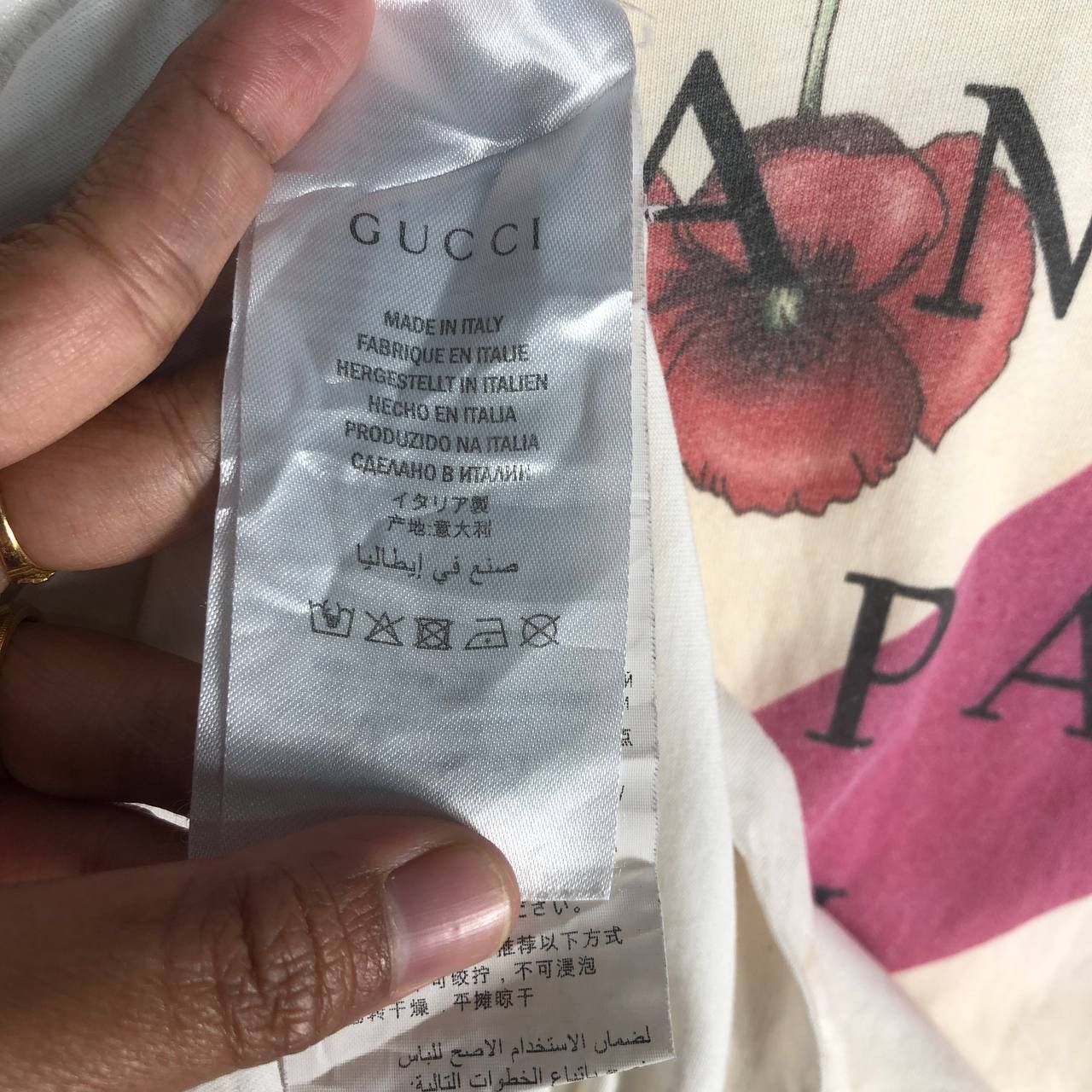Gucci Gucci Dan's Mon Pays On M' Appelait L'Amour T-Shirt Size S / US 4 / IT 40 - 7 Thumbnail