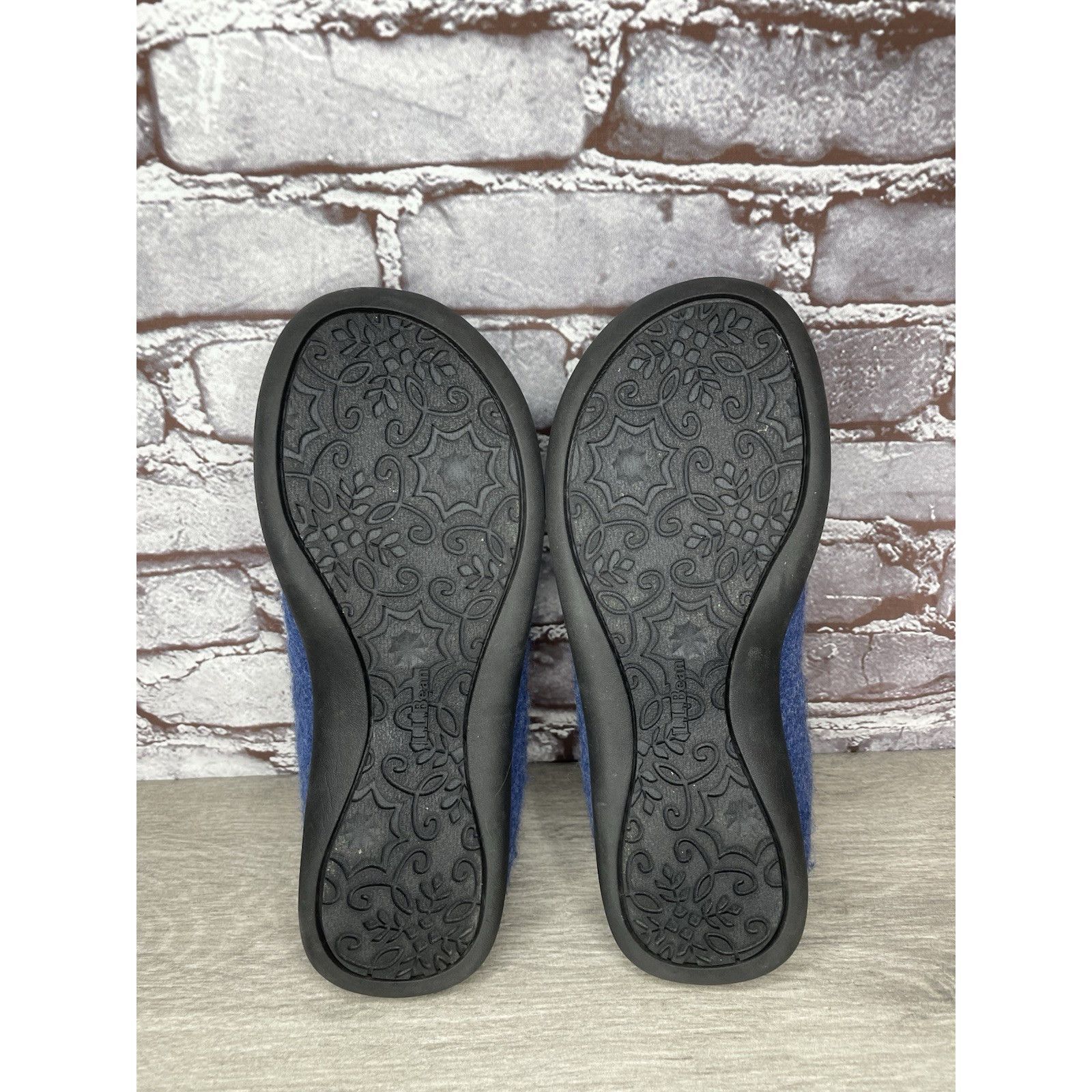 L.L. Bean LL Bean Daybreak Scuffs Blue Moose Motif Wool Clog Slippers Size US 10 / IT 40 - 7 Thumbnail