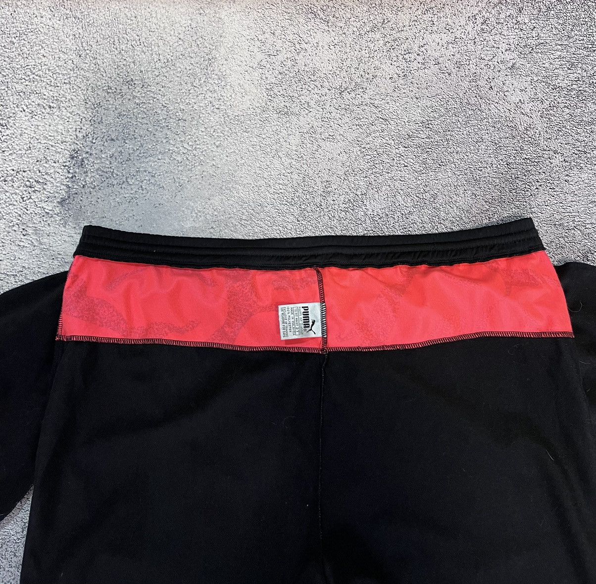 Puma Puma Women Track Pants Baggy Vintage Black To Fit Waist 37 Size 40" / US 18 - 10 Thumbnail
