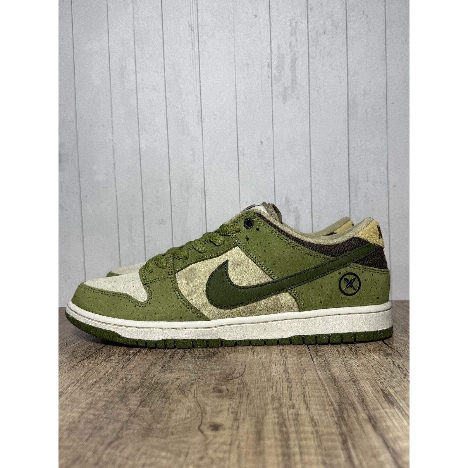 Nike Nike Yuto Horigome x Dunk SB Low "Matcha" HF8022-300 Size US 12 / EU 45 - 3 Thumbnail