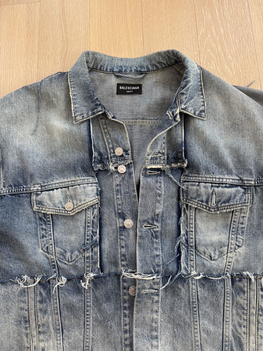 Balenciaga Balenciaga Deconstructed Cropped Denim Jacket Size US L / EU 52-54 / 3 - 2 Thumbnail