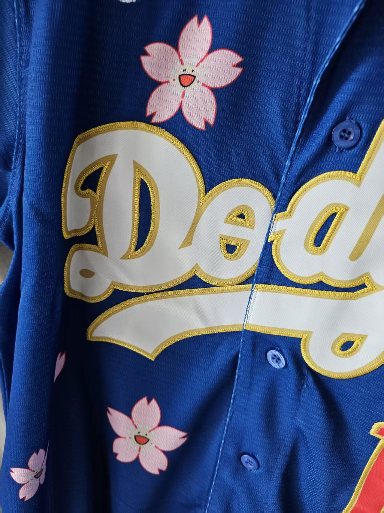 MLB Los Angeles Dodgers 17 Shohei Ohtani Jersey M Size US S / EU 44-46 / 1 - 3 Thumbnail