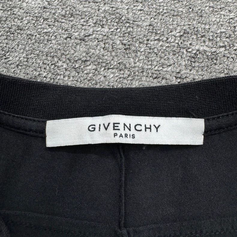 Givenchy Givenchy Figure print short-sleeve Size US M / EU 48-50 / 2 - 3 Thumbnail