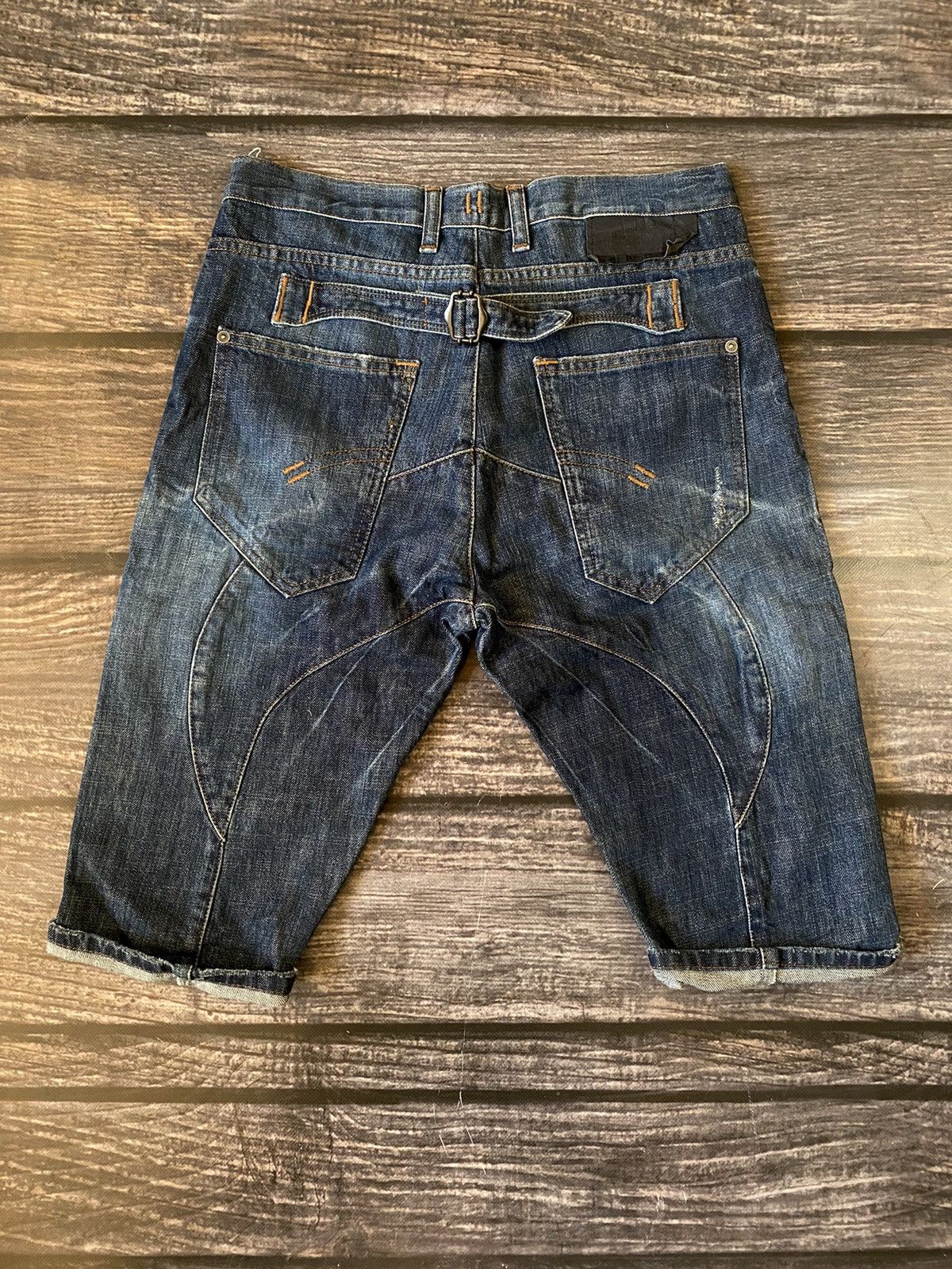 E0653S 美品 Neil Barrett デニム ショートパンツ ：31 E0653S 美品 Neil Barrett デニム ショートパンツ ：31 - メルカリ