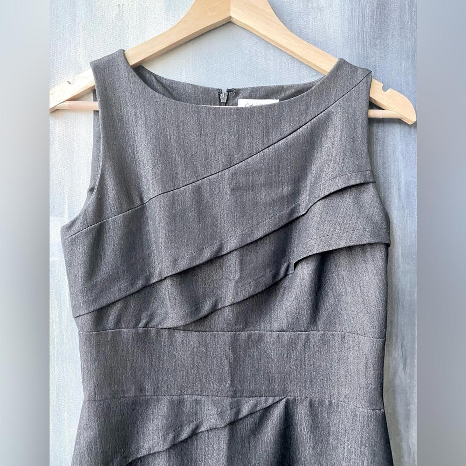 Calvin Klein Calvin Klein Asymmetrical Tiered Sheath Mini Dress Size 4 Size S / US 4 / IT 40 - 3 Thumbnail
