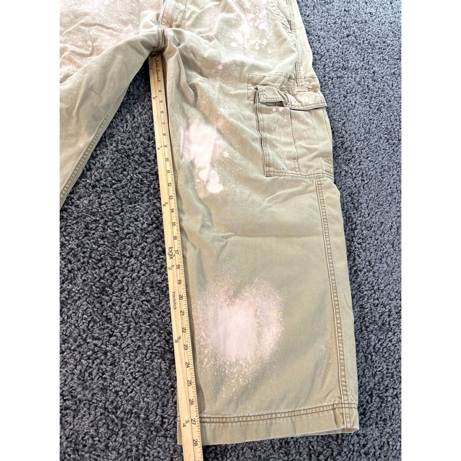 Levi's VINTAGE Levi's Cargo Pants Mens 40x28 Beige Distressed Wide Baggy Work Y2K Size US 40 / EU 56 - 3 Thumbnail
