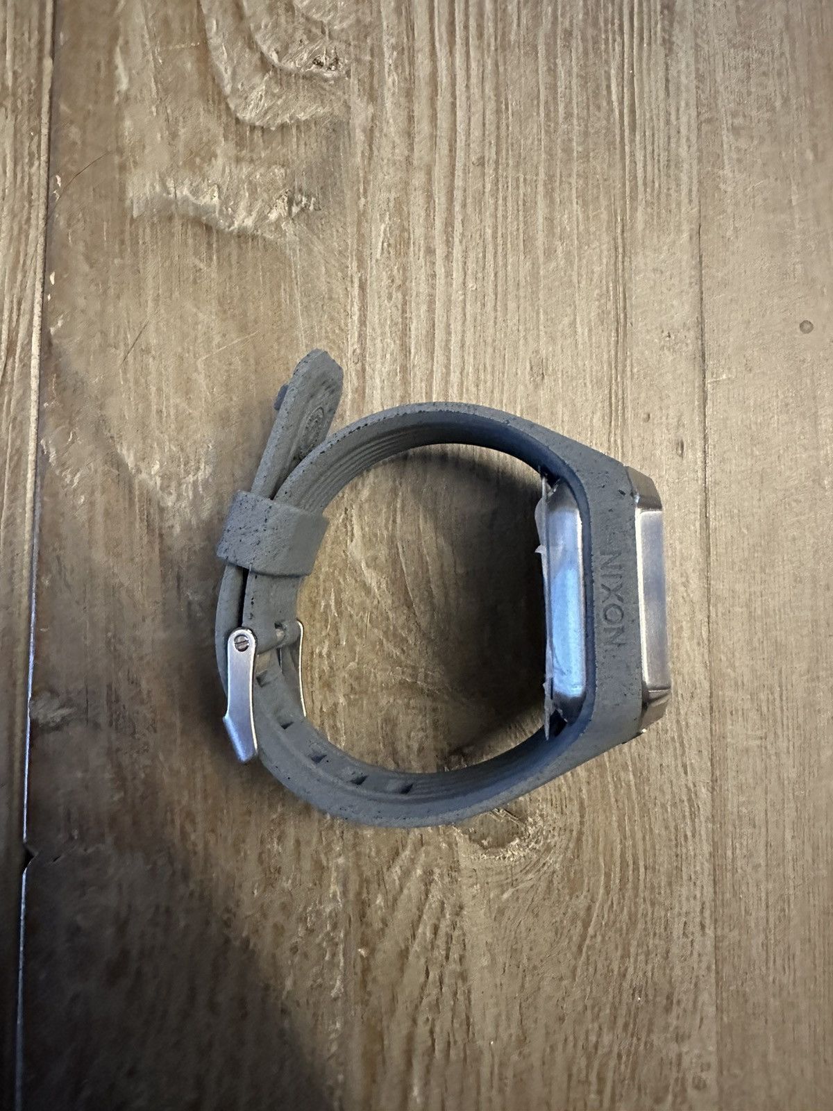 Nixon Nixon Ultratide Concrete Bluetooth Enabled Watch - NWT Size ONE SIZE - 5 Thumbnail