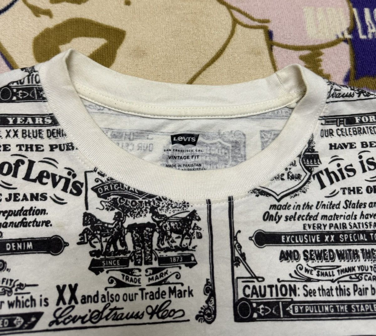 Rare LEVIS Fullprint Tee