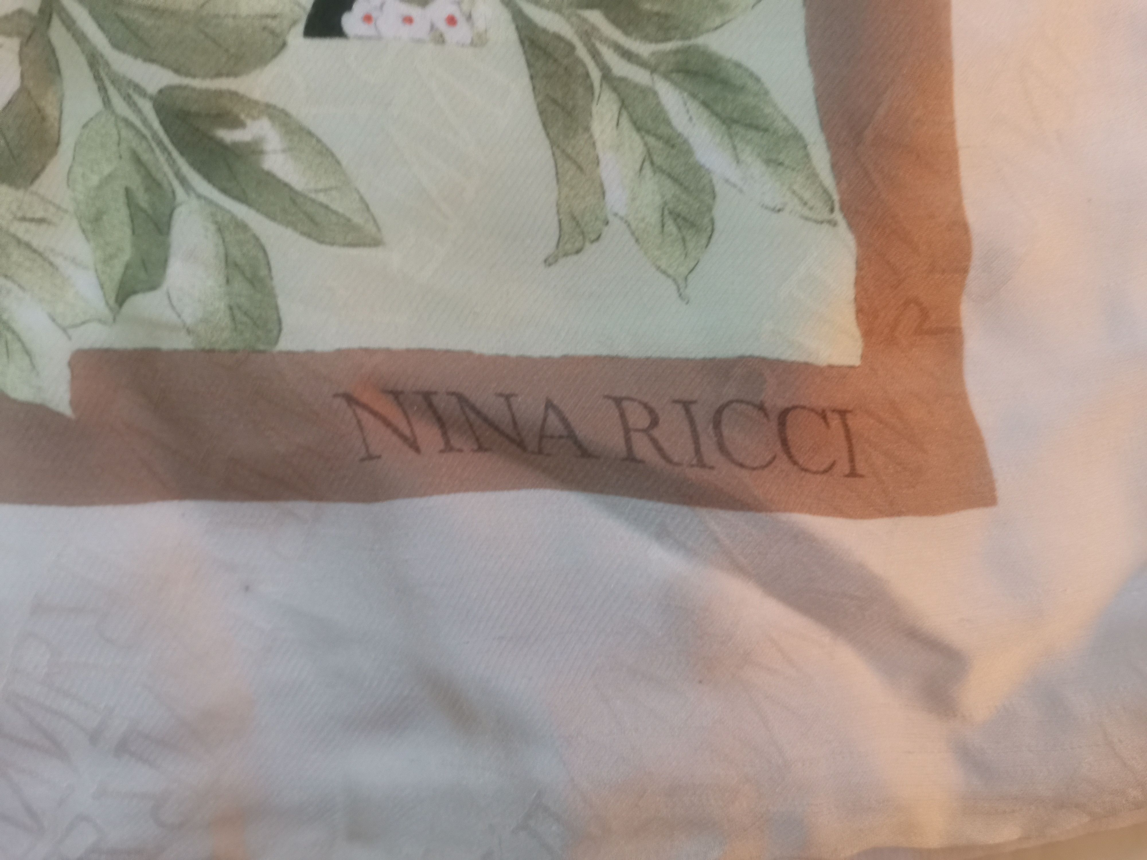 Nina Ricci Rare Nina Ricci scarves nice design Size ONE SIZE - 2 Thumbnail