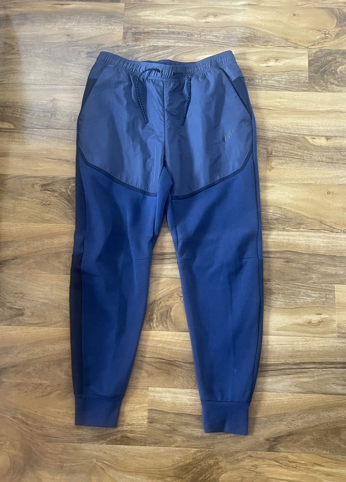 Nike Tech Fleece Navy Woven Joggers (3rd Gen)