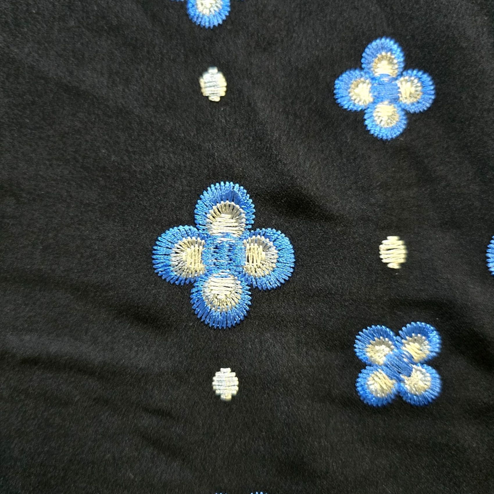 Bob Mackie Mackie Top Women 2X Black Blue Floral Embroidery Casual Classic Shirt Long Sleeve Regular Size Type Plus Size XXL / US 16-18 / IT 52-54 - 5 Thumbnail