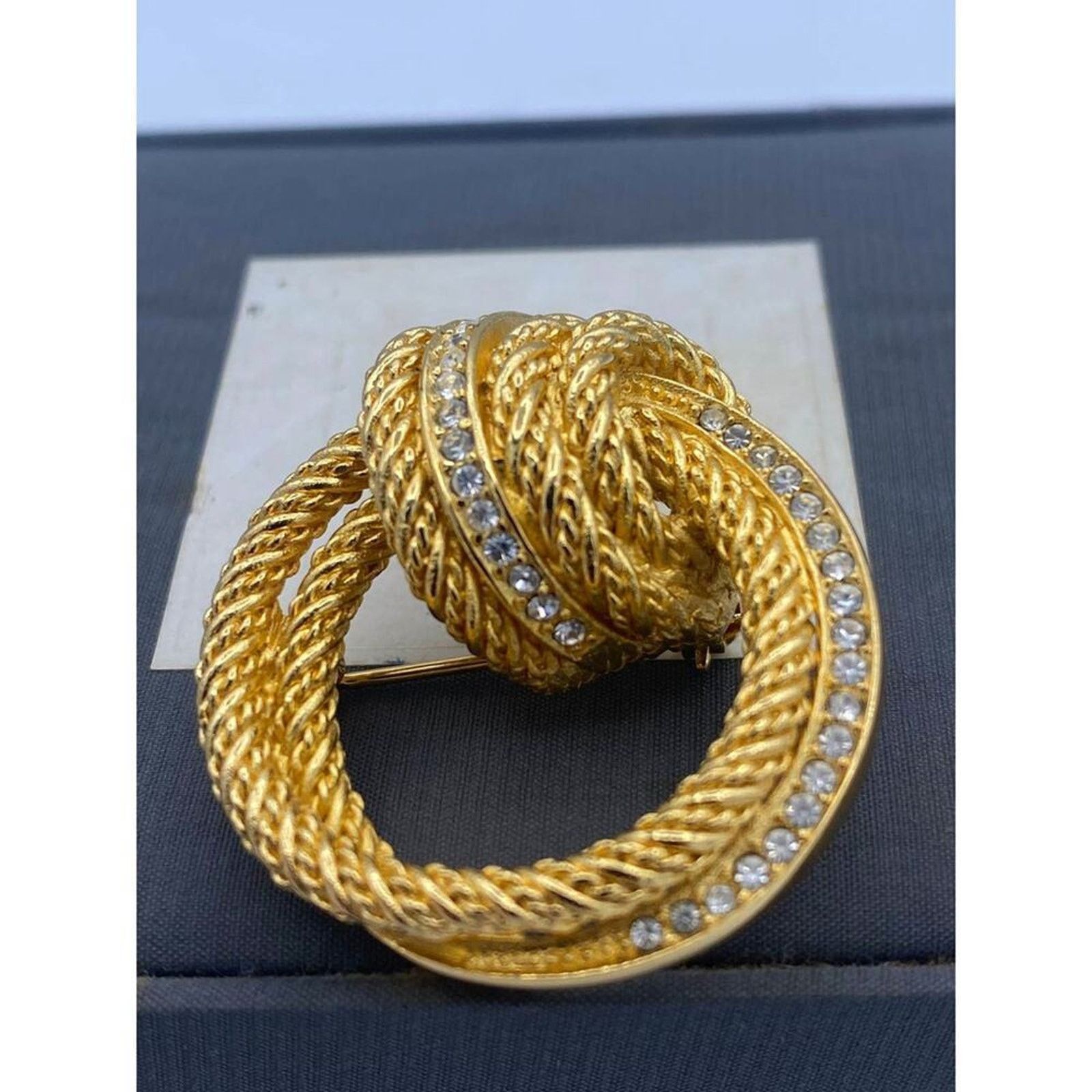 Christian Dior Monsieur Christian Dior Rhinestone Gold Tone Twist Brooch Size ONE SIZE - 2 Thumbnail