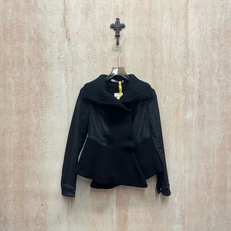 Givenchy Givenchy Size38 Black Knit Patchwork Jacket / Size 38 / JM3 Size US M / EU 48-50 / 2 - 1 Thumbnail