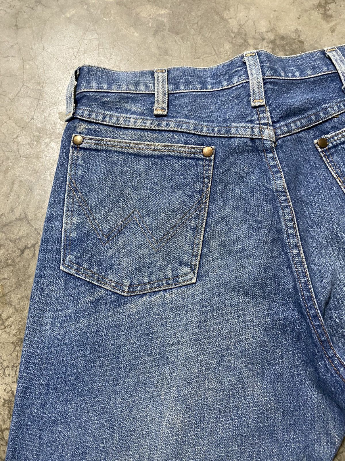 Vintage × Wrangler Jeans Vintage Wranglers Washed Blue Distressed Size US 30 / EU 46 - 5 Thumbnail