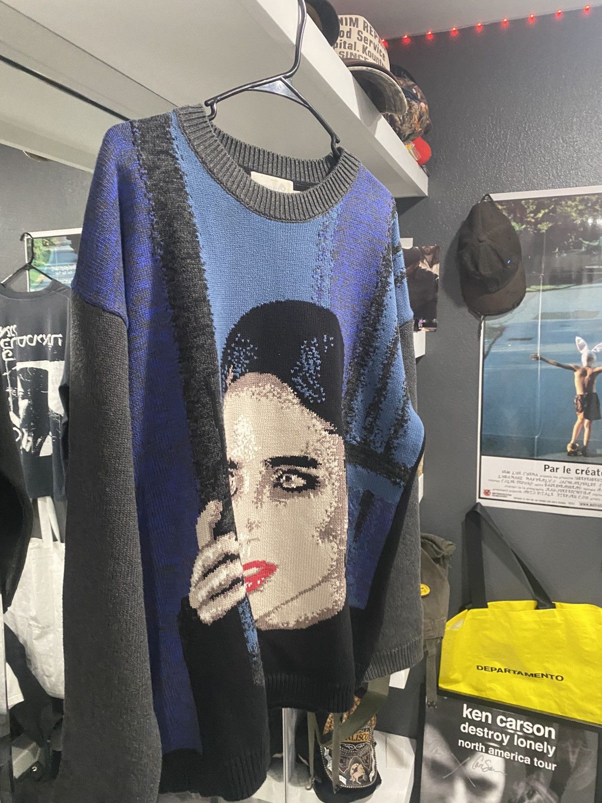 Vintage Requiem for a Dream Knit Sweater by NewDaySamePain Size US XL / EU 56 / 4 - 5 Thumbnail