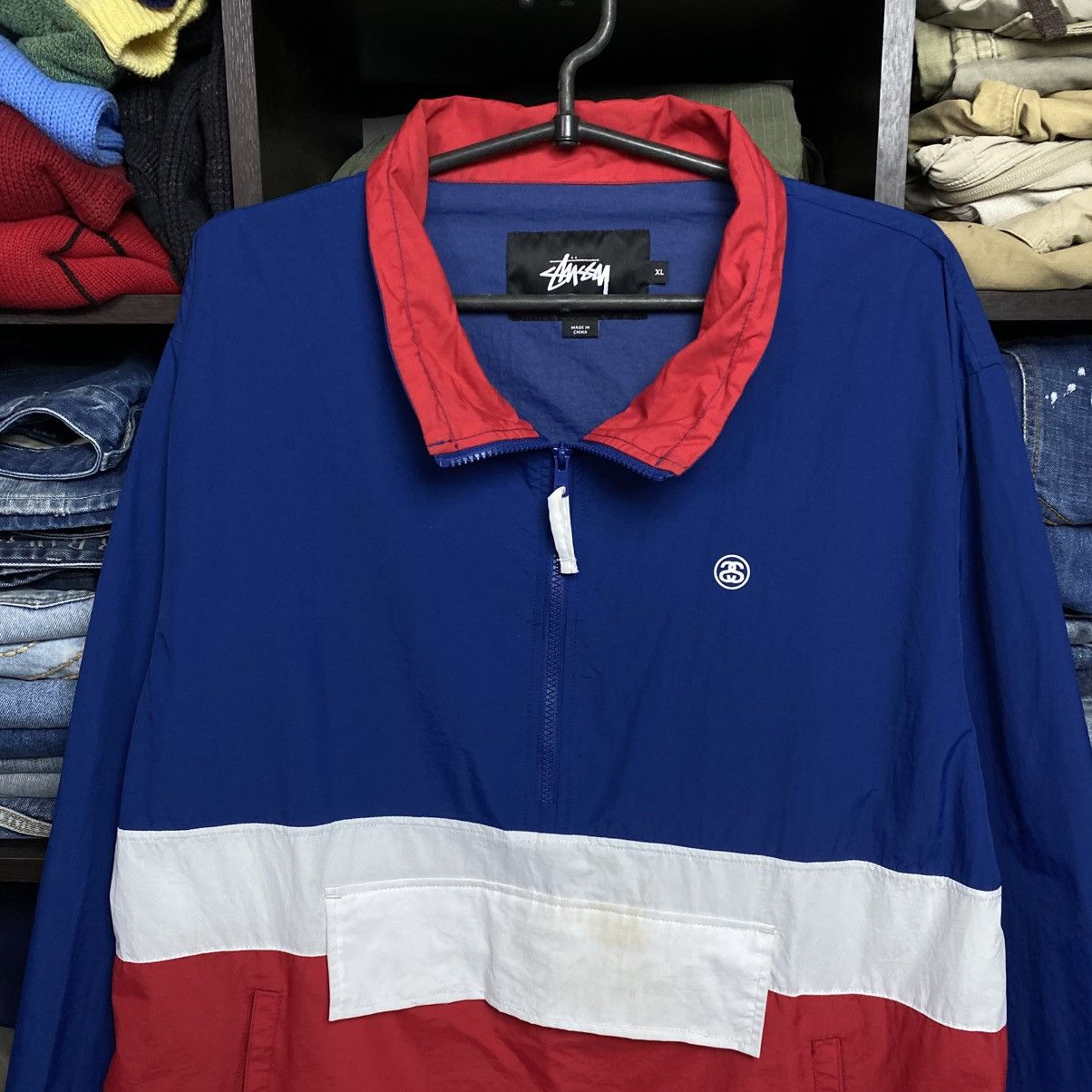 Stussy Luxury Stussy Small logo y2k nylon streetwear jacket size XL Size US XL / EU 56 / 4 - 2 Thumbnail