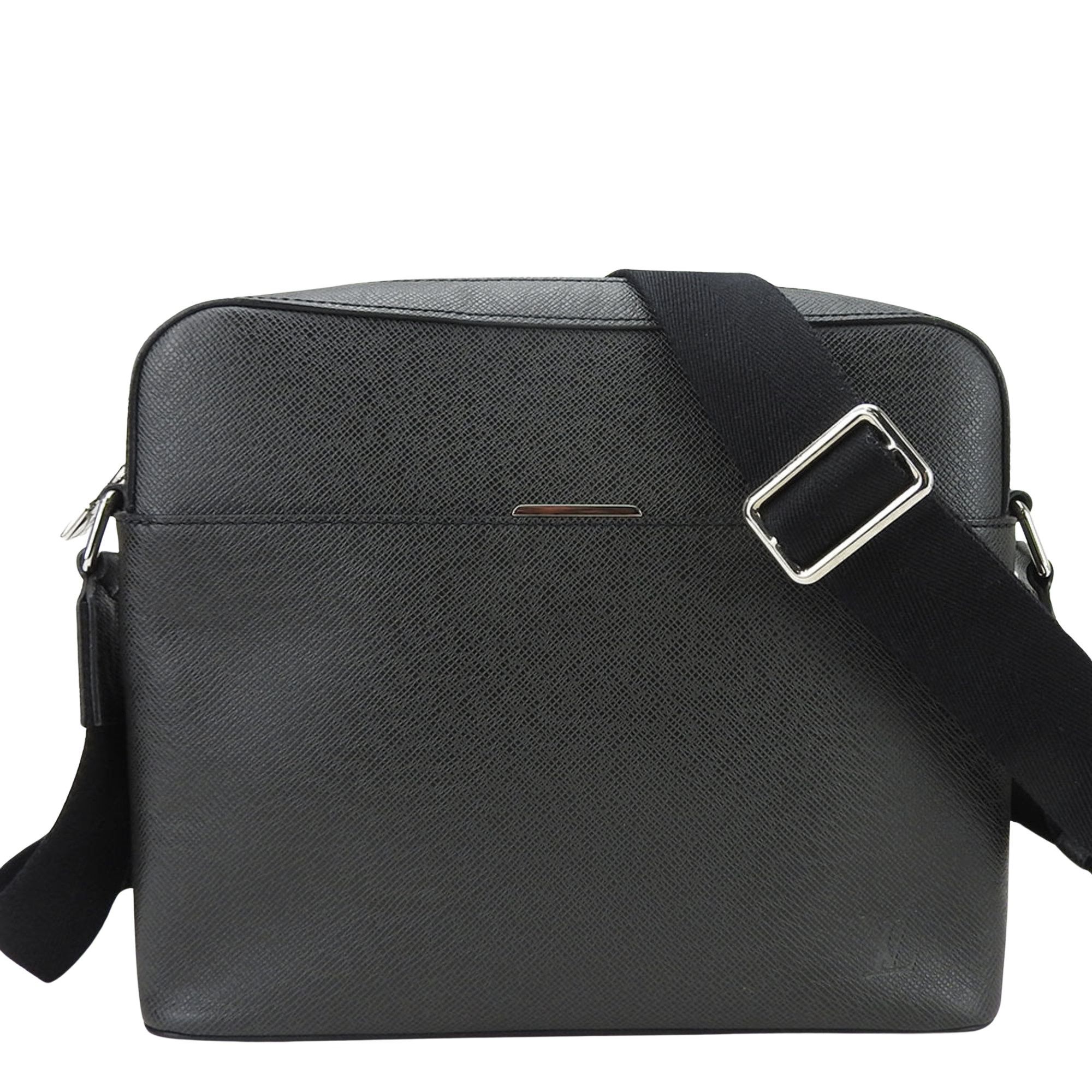 image of Louis Vuitton Anton Shoulder in Black, Women's