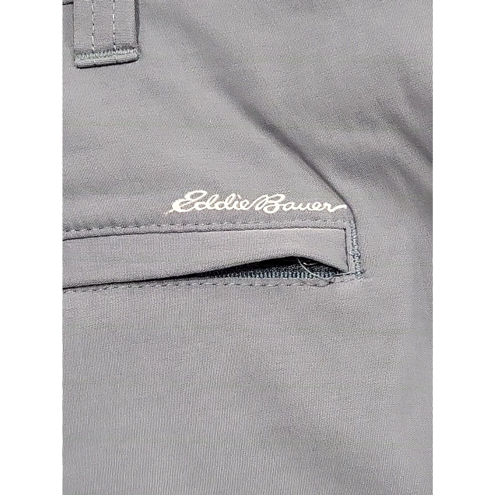 Eddie Bauer VINTAGE Eddie Bauer Outdoor Shorts 40 Gray Chino Stretch Security Pocket 9in Regular Mens Size US 40 / EU 56 - 2 Thumbnail