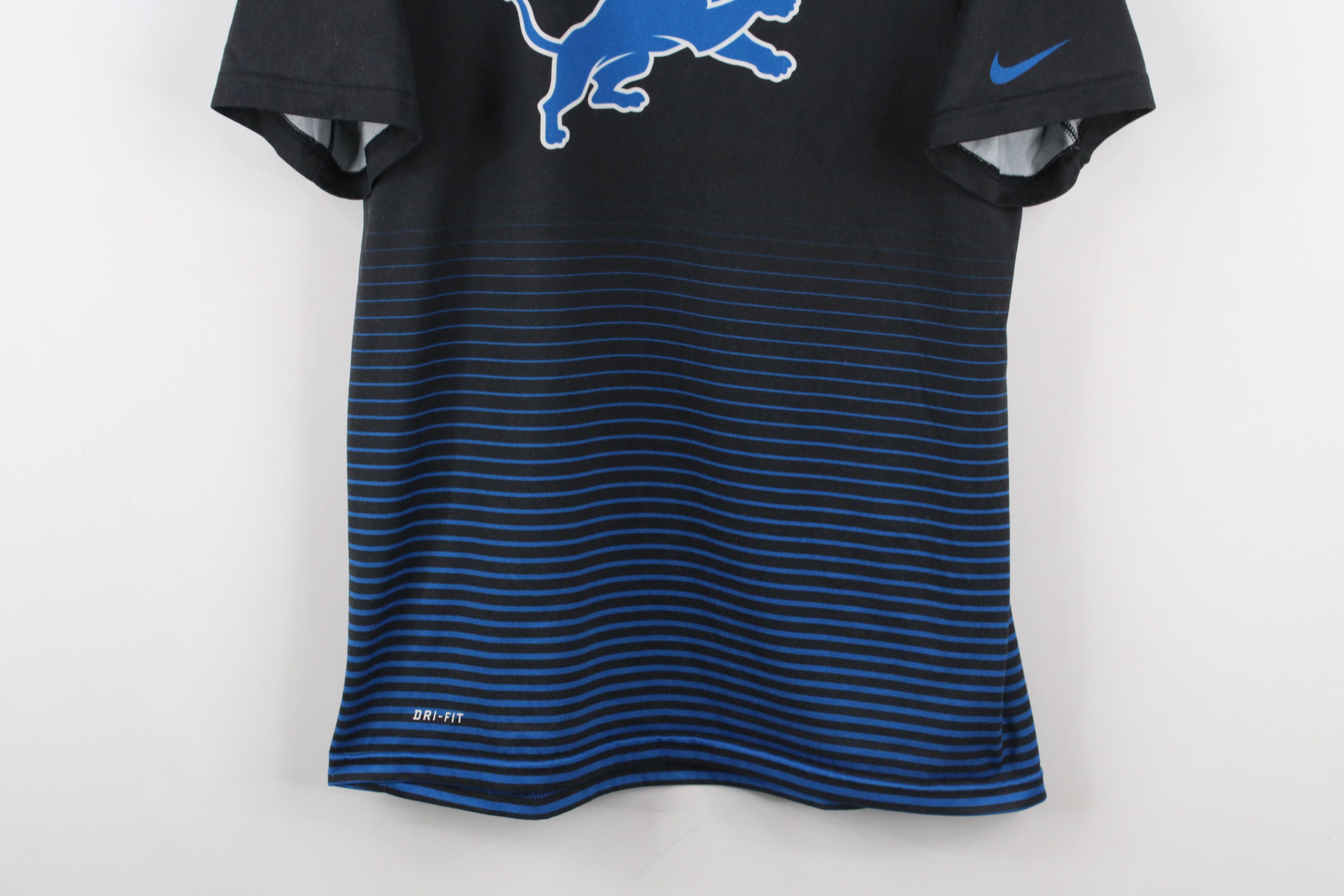 Nike × Vintage Nike NFL Training Lions Football Short Sleeve T-Shirt Size US M / EU 48-50 / 2 - 3 Thumbnail