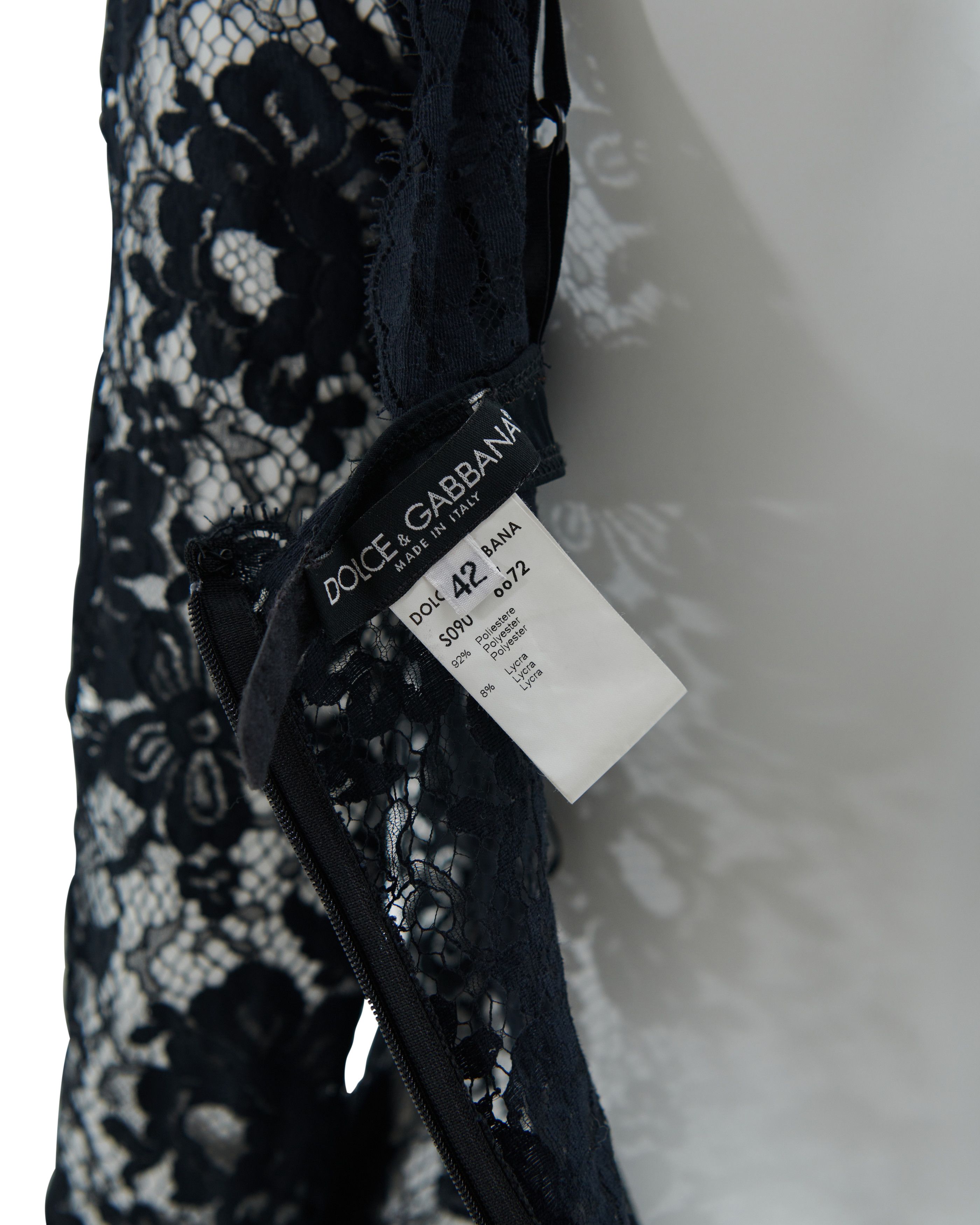 Dolce & Gabbana F/W 2001 Black lace slip dress with attached bra Size S / US 4 / IT 40 - 6 Thumbnail