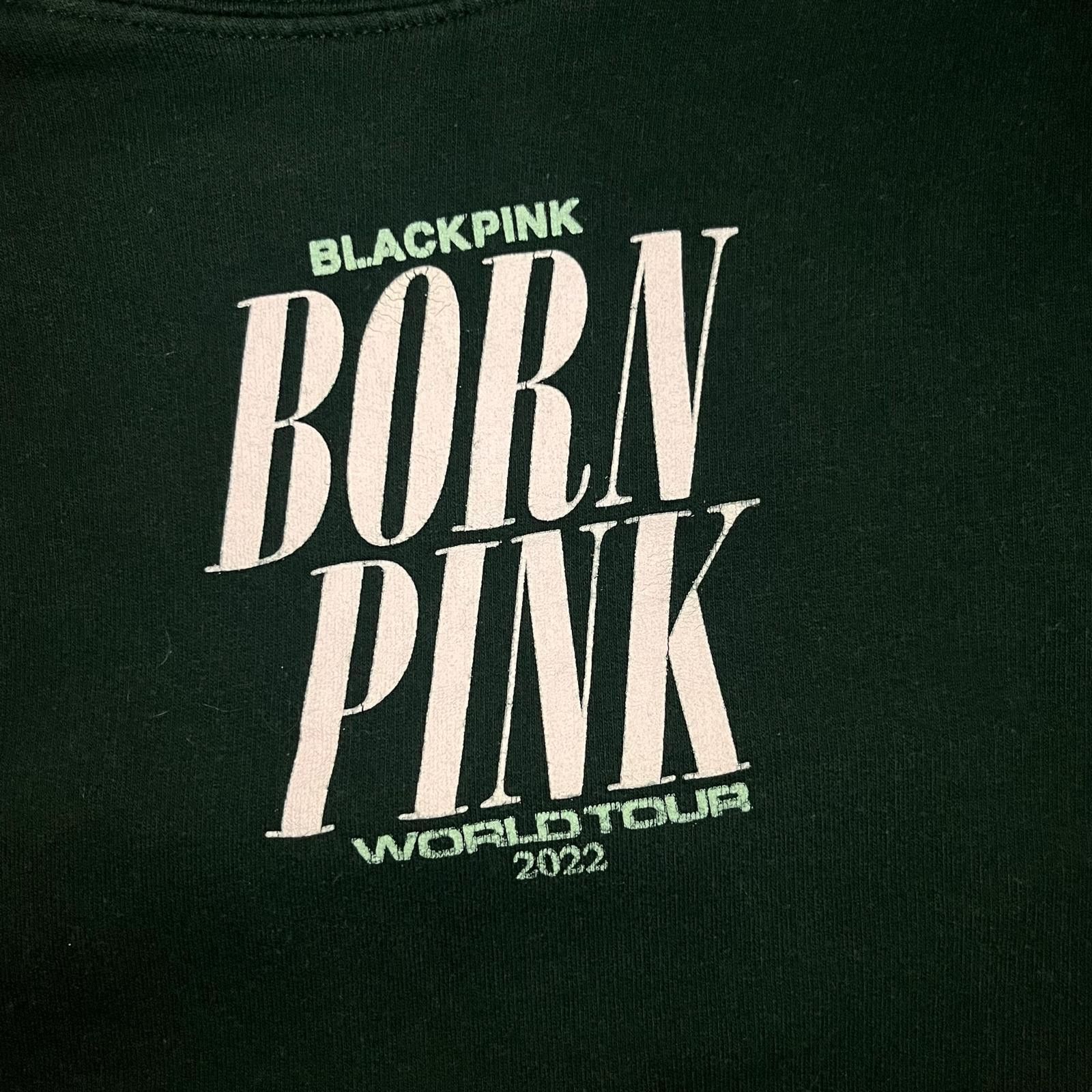 Other BLACKPINK 💖 “Born Pink” World Tour Hoodie – Size S Size US S / EU 44-46 / 1 - 6 Thumbnail