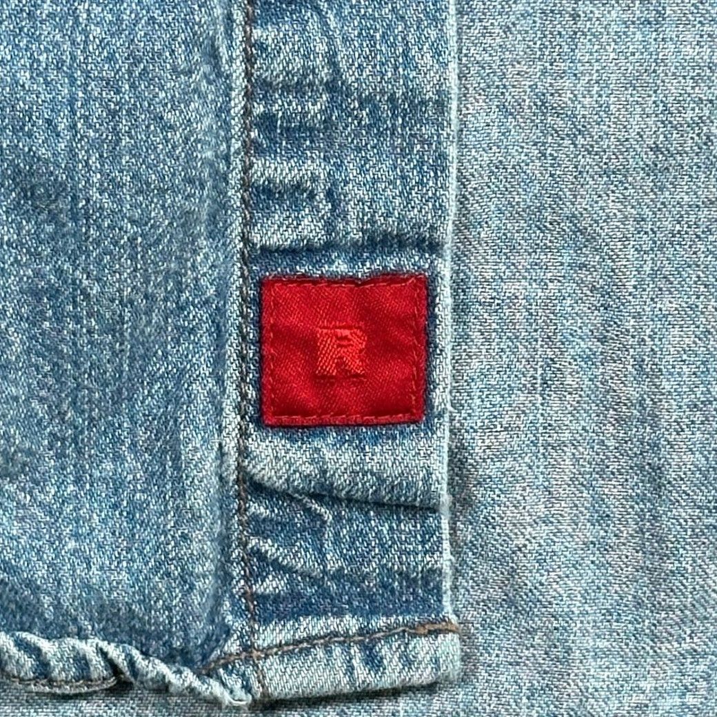 Levi's VINTAGE Levi's Shirt Levi's 90s Light Wash Denim Button-Up Long Sleeve Collared Chest Pocket Mens Large Blue 90s Retro Western Modern Size US L / EU 52-54 / 3 - 7 Thumbnail