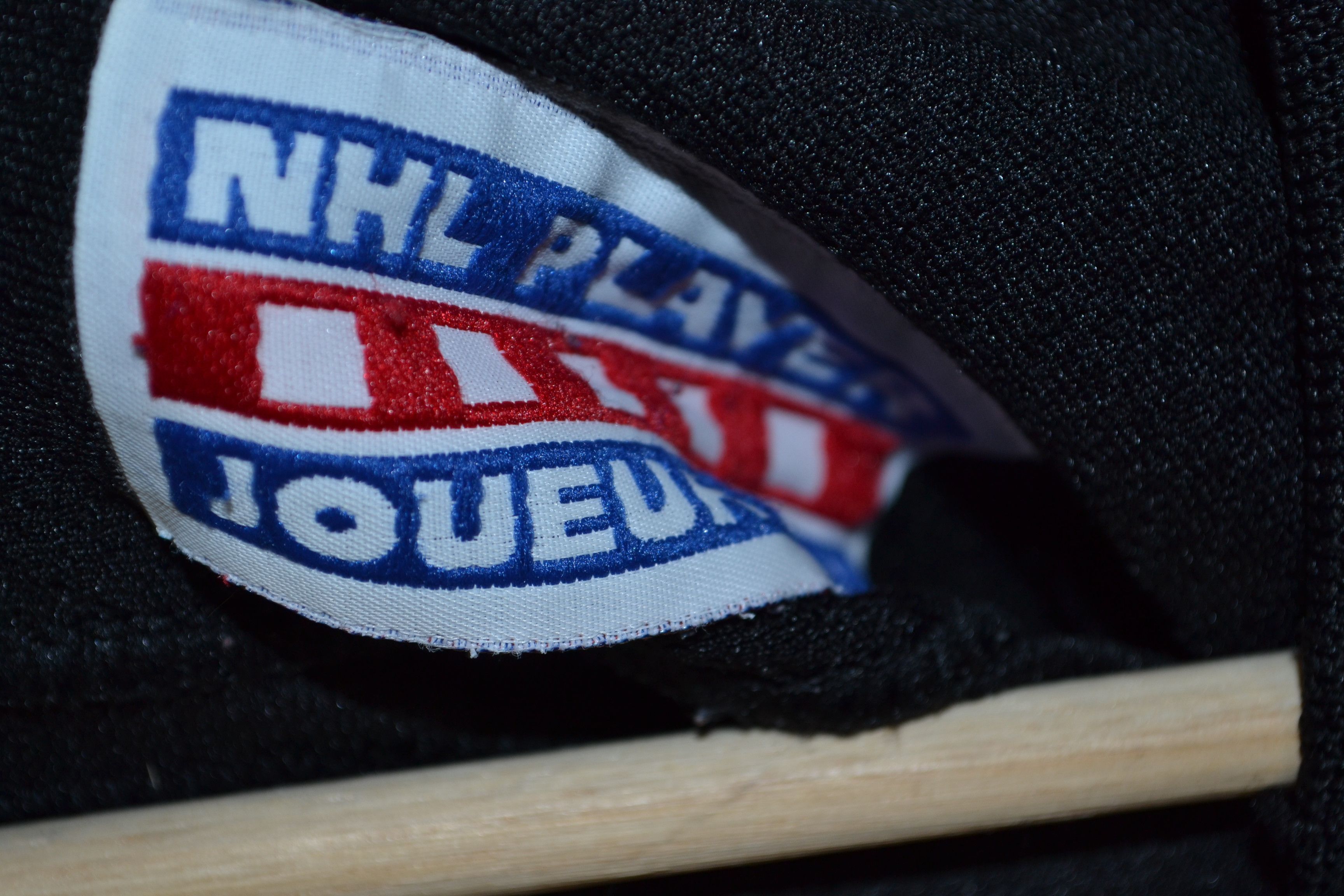 Ccm Pittsburgh Penguins Vintage Malkin 71 CCM Jersey Fight Strap Size US S / EU 44-46 / 1 - 14 Thumbnail