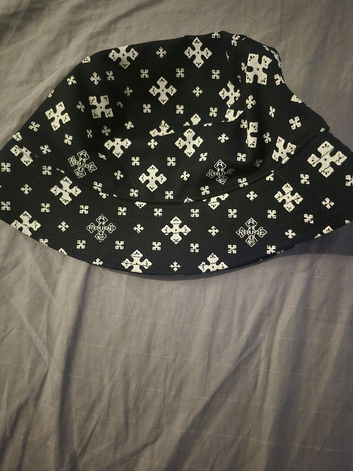 Rhude Rhude Black/White Bandana Bucket Hat Size ONE SIZE - 2 Thumbnail