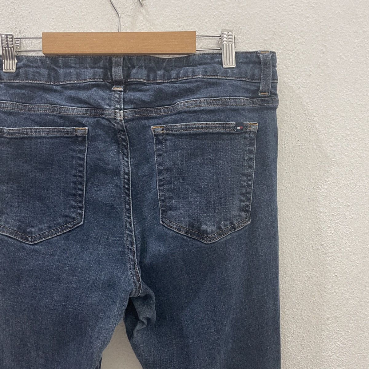Tommy Hilfiger Vintage Tommy Hilfiger Denim Jeans Size US 34 / EU 50 - 9 Thumbnail