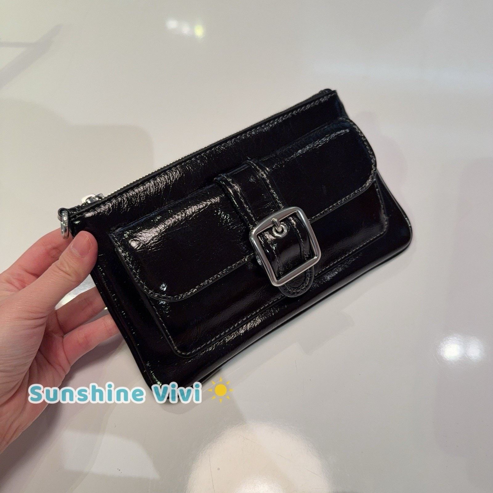Coach NWT Coach Ashton Wristlet Shiny leather CDY04 Silver/Black Size ONE SIZE - 2 Thumbnail
