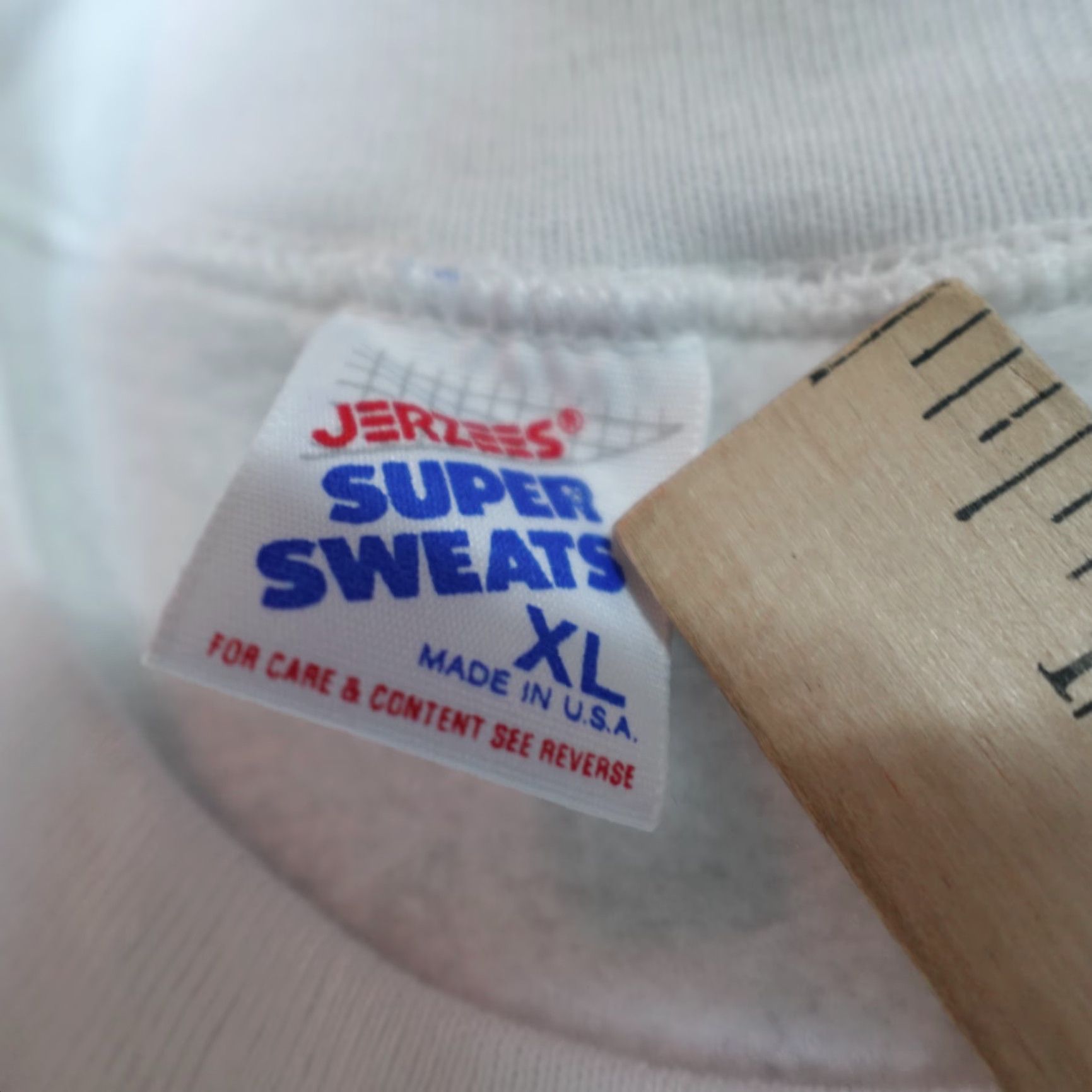 Vintage VINTAGE Wyland Whaling Walls Sweater XL White Double Sided World Tour 1981-2011 Size US XL / EU 56 / 4 - 7 Thumbnail