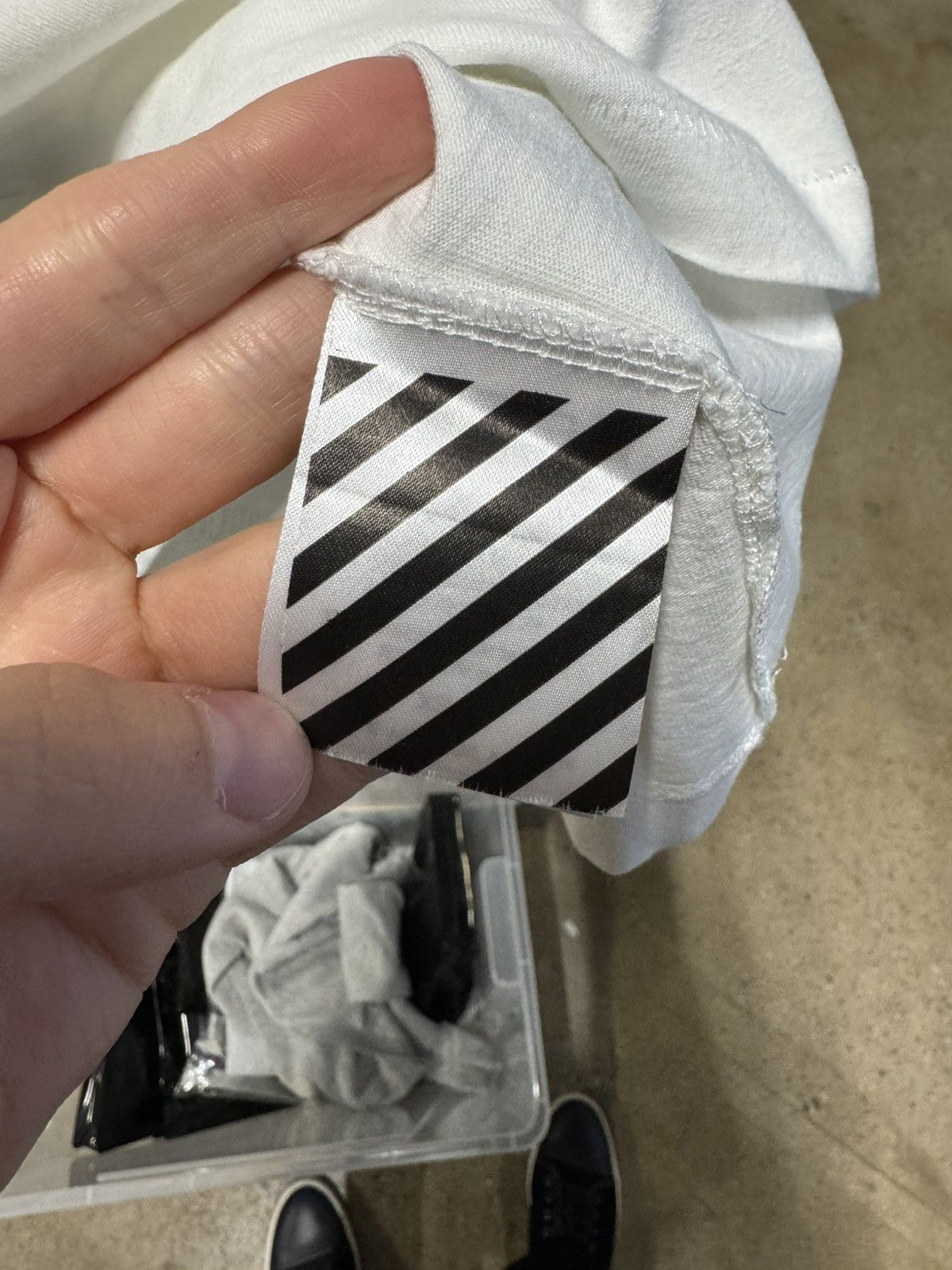Off-White Off-White Firetape Arrow T-Shirt NEW 500$ Size US S / EU 44-46 / 1 - 4 Thumbnail