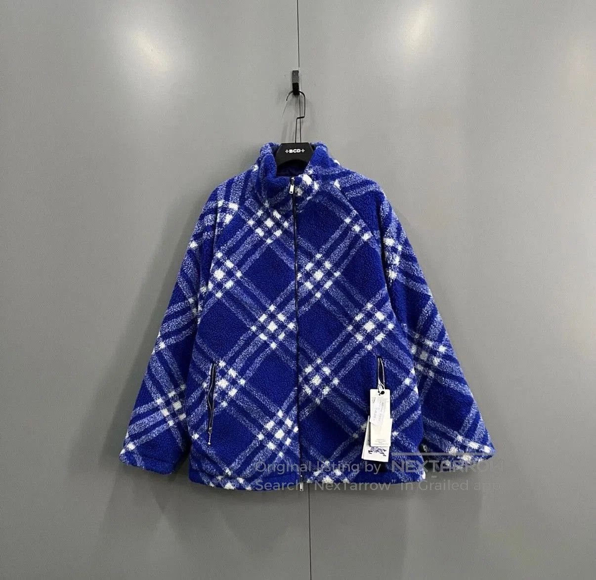 Burberry Blue Checkered Fleece Jacket Size M. Size US M / EU 48-50 / 2 - 1 Thumbnail