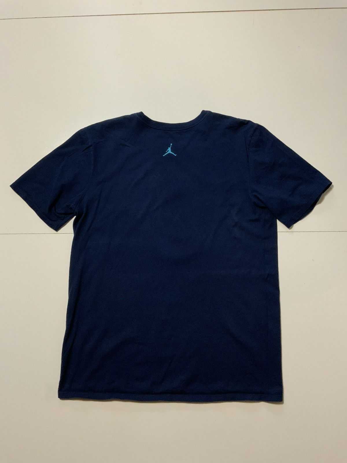 Jordan Brand Air Jordan Is It The Shoes Jumpman Basketball T-Shirt Size US L / EU 52-54 / 3 - 2 Thumbnail