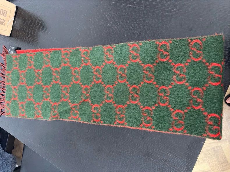 Gucci Gucci Double-sided logo scarf Size ONE SIZE - 1 Thumbnail