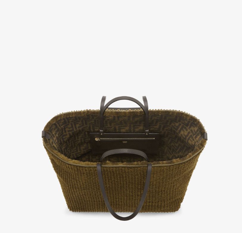 Fendi o1s1wg110326 Size: OS/Large Roll in Green Size ONE SIZE - 4 Thumbnail