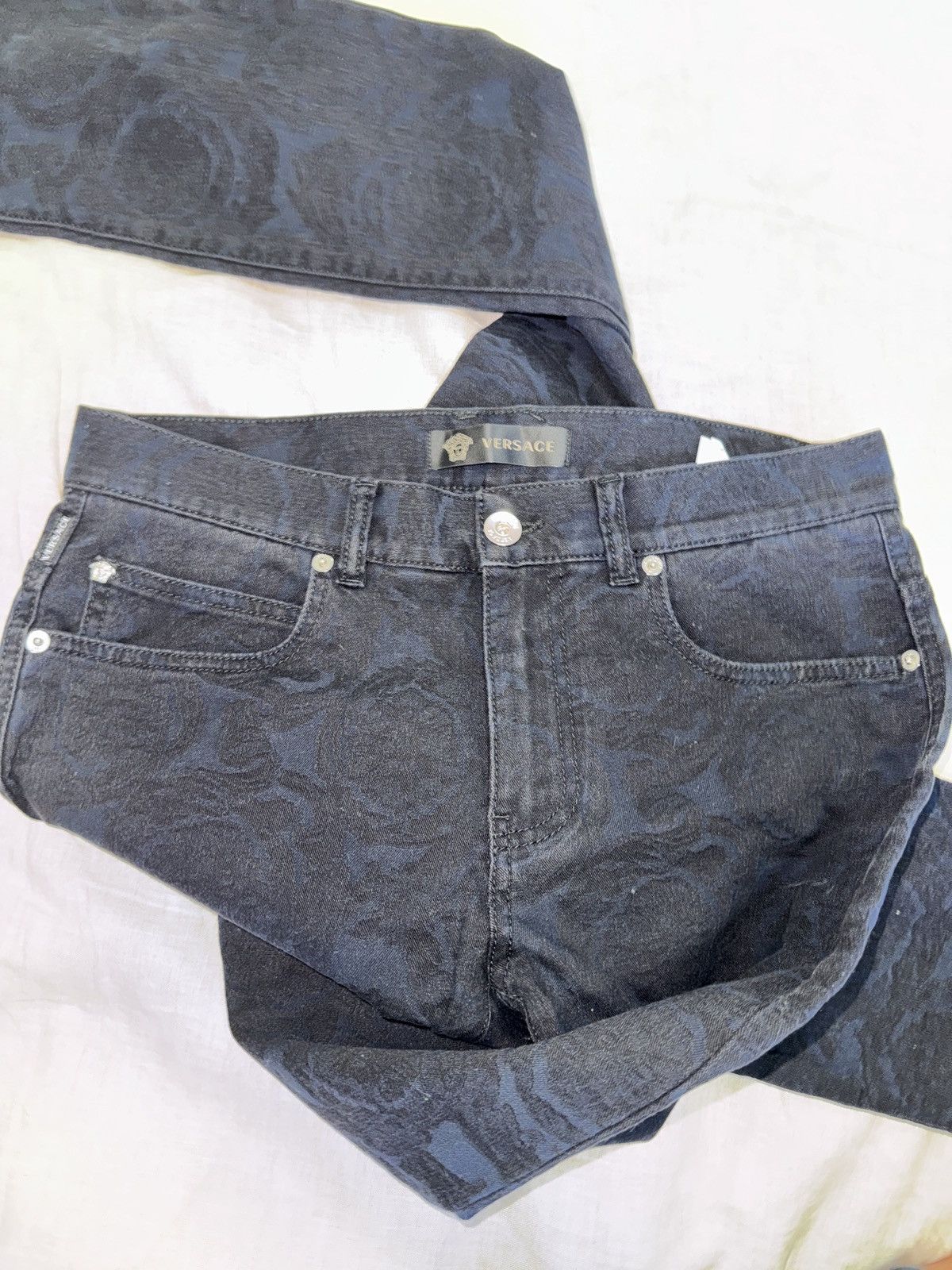 Versace Baroque Jeans Cody Fit Dark Navy blue Medusa Print Slim Size US 31 - 21 Thumbnail