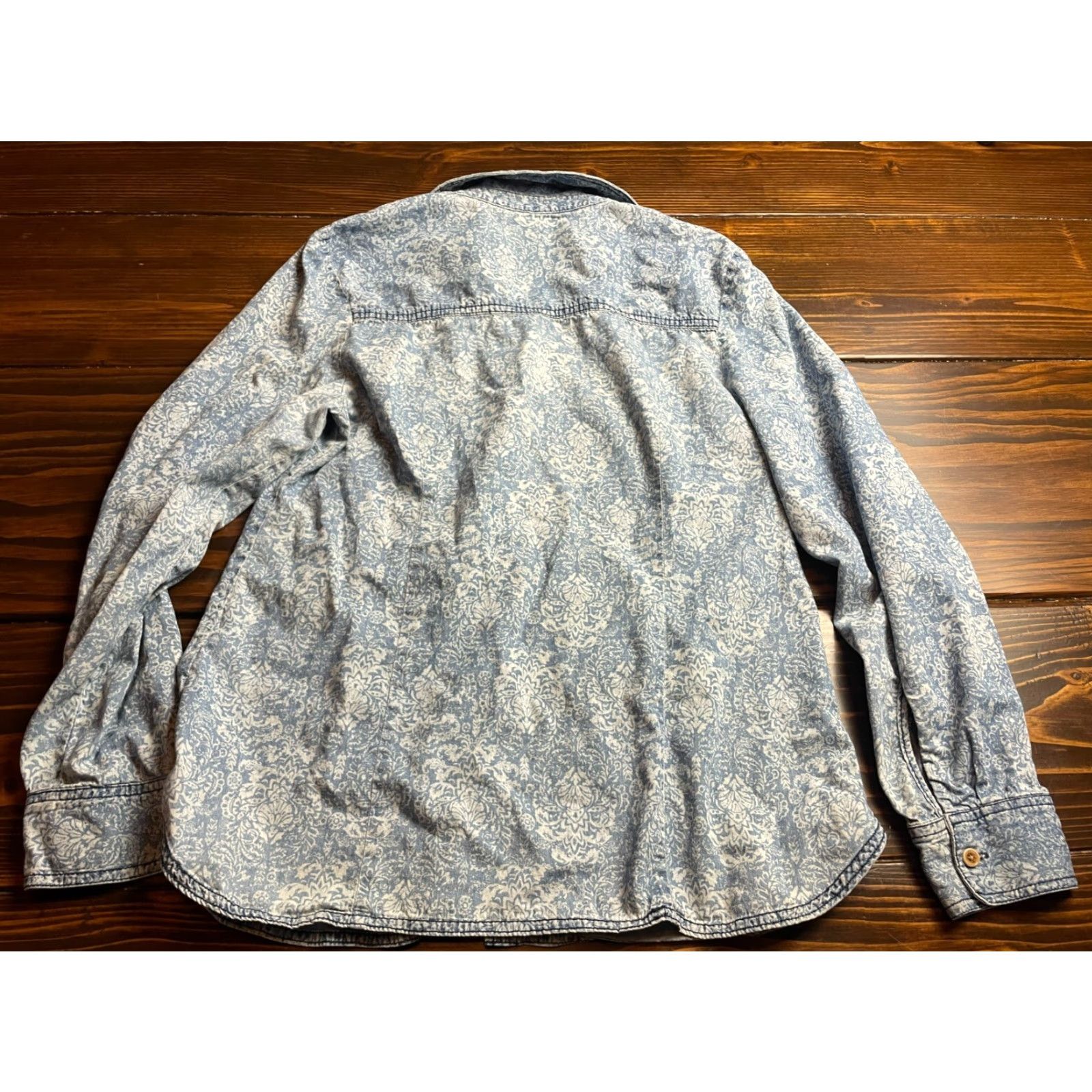 Vintage Ruff Hewn Shirt Women's S Blue Damask Chambray Button Up Pockets Long Sleeve Size S / US 4 / IT 40 - 2 Thumbnail