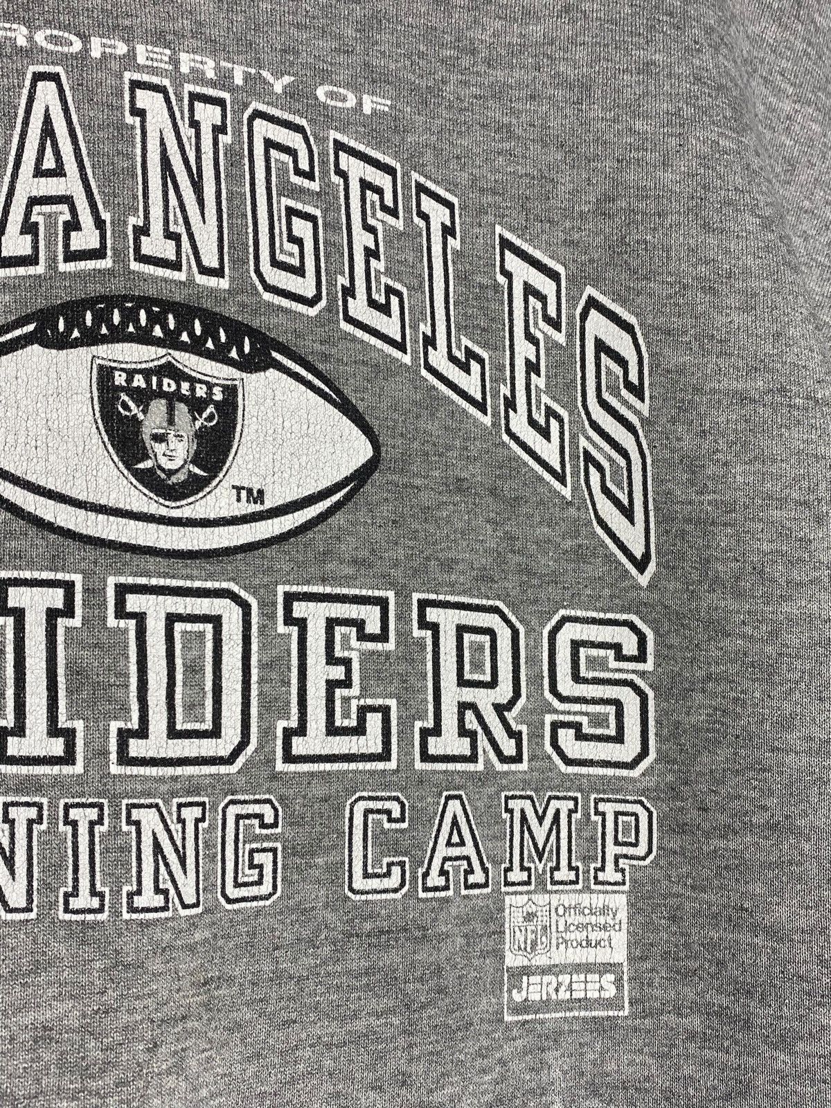 NFL × Vintage 🔥 VINTAGE 90s LOS ANGELES RAIDERS DISTRESSED SWEATSHIRT 🔥 Size US M / EU 48-50 / 2 - 5 Thumbnail