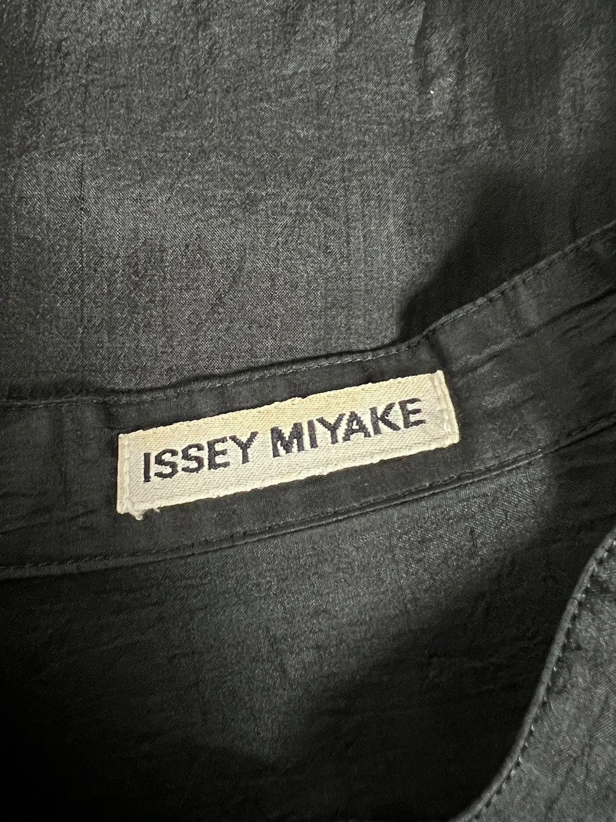Issey Miyake Vintage Issey Miyake Shanghai Silk Button Shirt Size US L / EU 52-54 / 3 - 14 Thumbnail