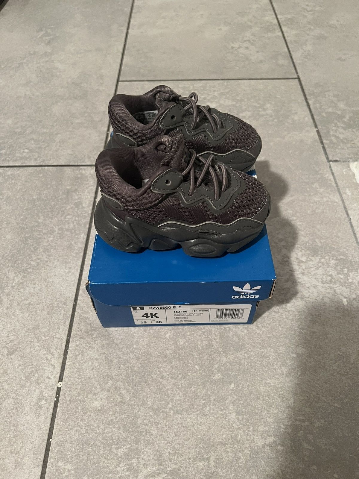 Adidas Adidas Toddler Ozweego I ‘Charcoal’ (2024) Size 4K Size US 5 / EU 37 - 5 Thumbnail